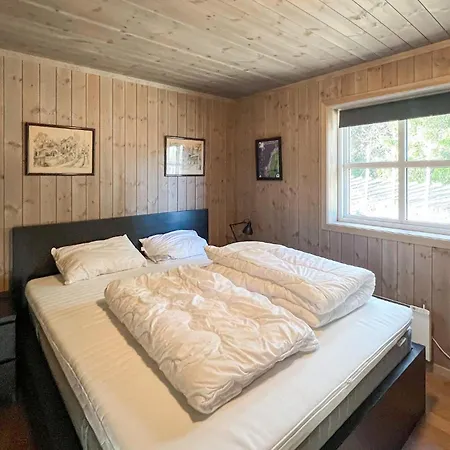 Holiday home Stunning In With Wifi